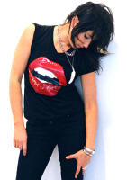  Hire KT Tunstall - booking KT Tunstall information. 