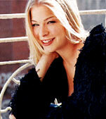 book LeAnn Rimes - booking information
