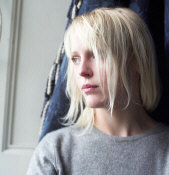   Laura Marling - booking information  