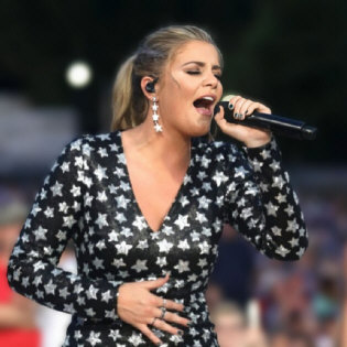 Hire Lauren Alaina - Booking Lauren Alaina information.