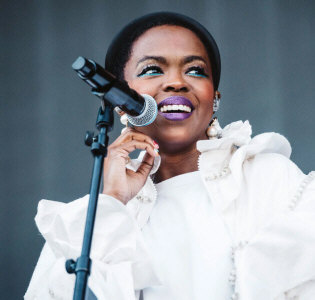   Lauryn Hill -- To view this artist's HOME page, click HERE! 