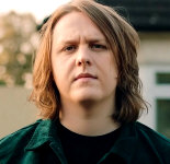  Hire Lewis Capaldi - booking Lewis Capaldi information. 