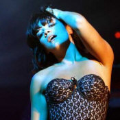  Hire Lily Allen - booking Lily Allen information. 