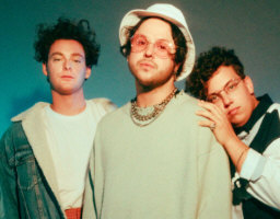   Lovelytheband - booking information  