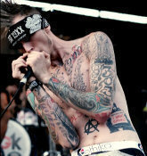  Hire Machine Gun Kelly - booking Machine Gun Kelly information 