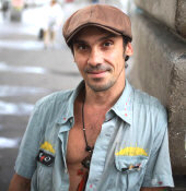  Hire Manu Chao - book Manu Chao for an event! 