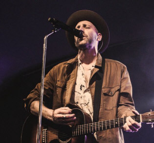 Hire Mat Kearney - booking Mat Kearney information.