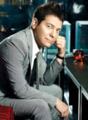 Hire Michael Feinstein - booking Michael Feinstein information.