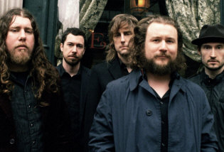   Hire My Morning Jacket - booking information  
