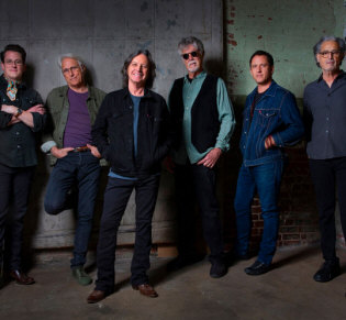 Hire Nitty Gritty Dirt Band - booking Nitty Gritty Dirt Band information.