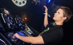   Orjan Nilsen - booking information  