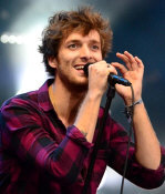  Hire Paolo Nutini - booking information 