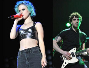  How to hire Paramore - book Paramore for an event! 