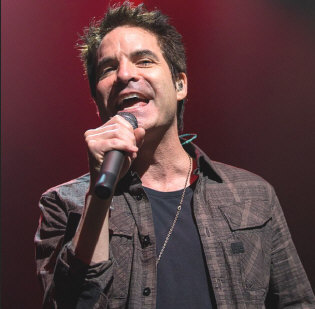   How to hire Pat Monahan - booking information  