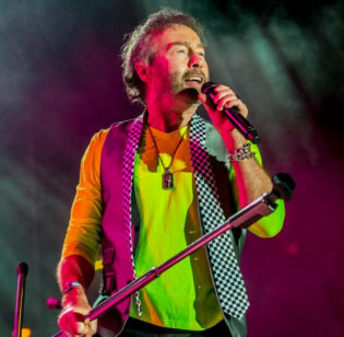 Hire Paul Rodgers - book Paul Rodgers for an event!