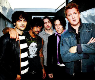 Hire Queens of the Stone Age - booking Queens of the Stone Age information