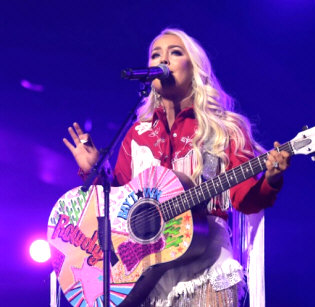   Hire RaeLynn - booking RaeLynn information.  