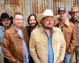 Hire Randy Rogers Band - Book Randy Rogers Band for an event!