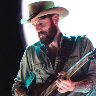 Hire Ray LaMontagne - booking Ray Lamontagne information