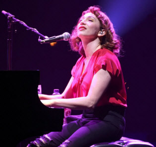 Hire Regina Spektor - booking Regina Spektor information