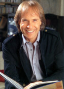   Richard Clayderman - booking information  