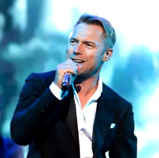 Hire Ronan Keating - booking Ronan Keating information.
