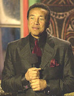  How to hire Smokey Robinson - book Smokey Robinson for an event! 