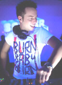   Sander van Doorn - booking information  