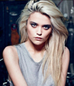  Hire Sky Ferreira - booking Sky Ferreira information. 