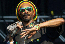 Hire Snoop Dogg - booking Snoop Dogg information.
