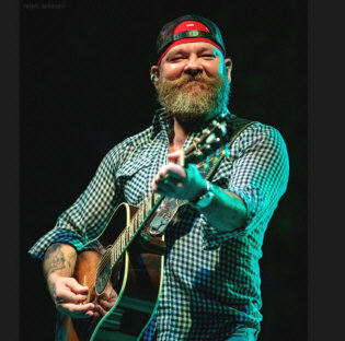   How to Hire Stoney LaRue - booking information  