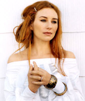 Hire Tori Amos - booking Tori Amos information