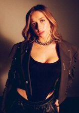   Hire Tate McRae - booking Tate McRae information  