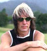  Hire Todd Rundgren - booking Todd Rundgren information. 