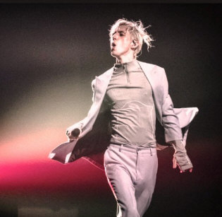 Hire Troye Sivan - booking Troye Sivan information.