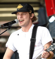   Tucker Beathard - booking information  
