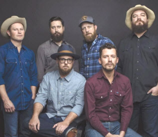   Hire Turnpike Troubadours - book Turnpike Troubadours for an event!  