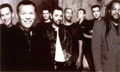 UB40 - booking information