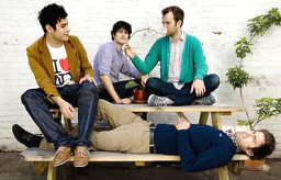  Hire Vampire Weekend - booking Vampire Weekend information 