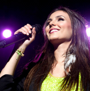   Hire Victoria Justice - booking Victoria Justice information.  