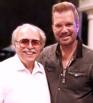  Richard De La Font with Willy Chirino 