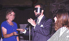 Robert Priest, Mentalist -- blindfolded 